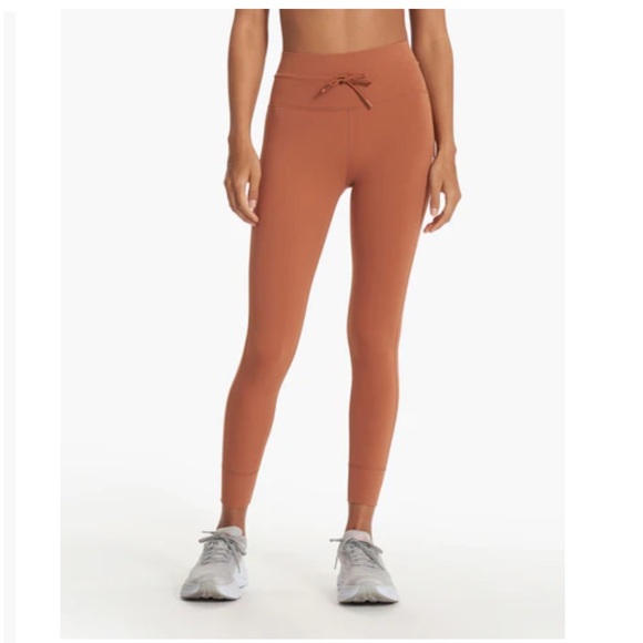 Vuori Pants - Gently used Vuori Daily Leggings - Penny (Price Firm)